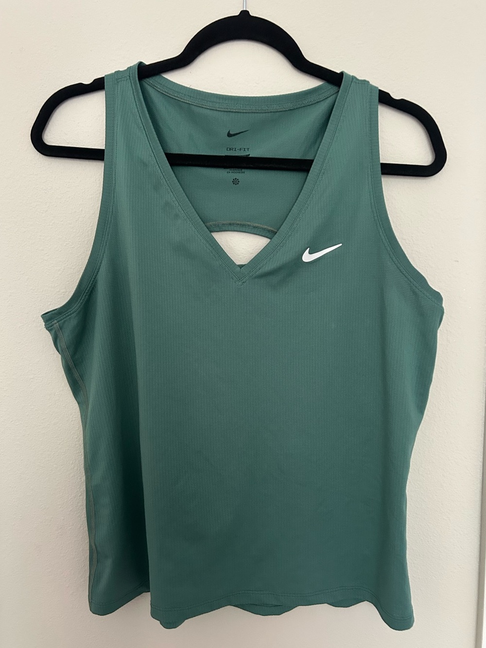 Nike Women's Court Victory Tennis Tank | Green